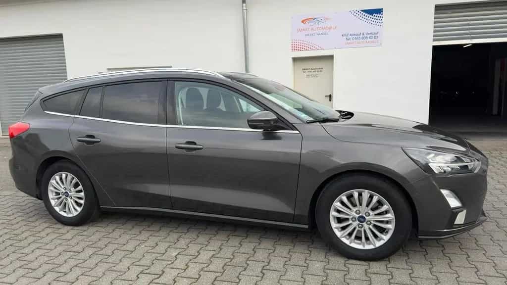 Ford Focus Navi,LED,Kamera,Keyles,PTS,ACC,Anhänger, 06/2020-photo-5