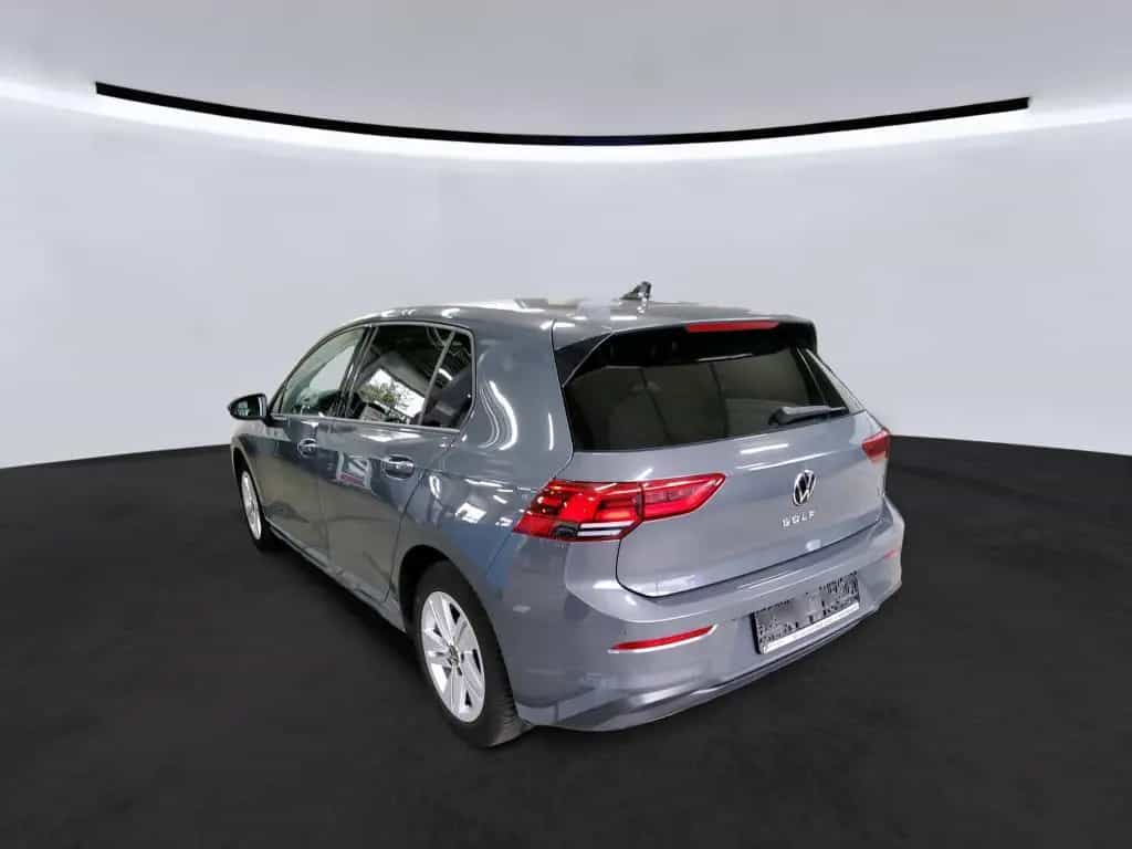 Volkswagen Golf VIII Life 1.5TSI+96kW+SHZ+ALU 03/2023-photo-1