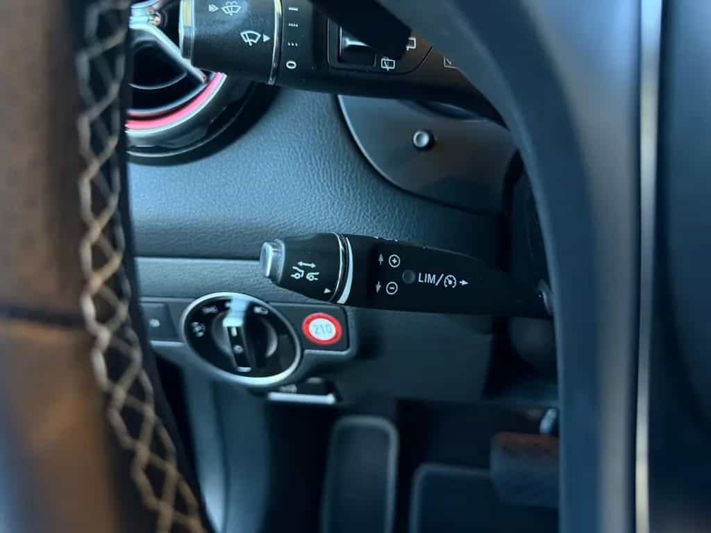 Mercedes-Benz GLA-Class 250 4Matic STNDHZ PANO DISTR 360° 09/2019-photo-14