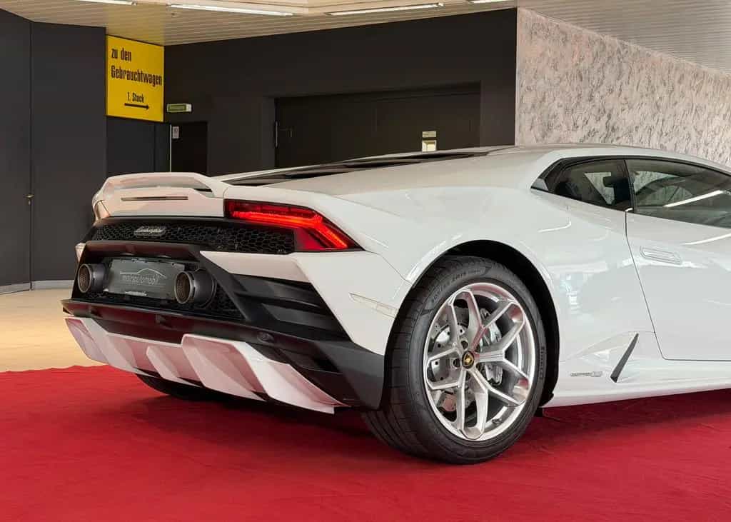 Lamborghini Huracán EVO RWD Lift 2281KM Bianco Monocerus 01/2022-photo-13