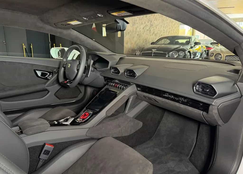 Lamborghini Huracán EVO RWD Lift 2281KM Bianco Monocerus 01/2022-photo-33