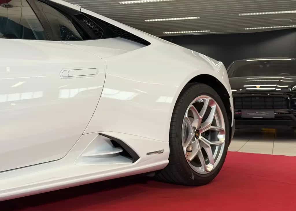 Lamborghini Huracán EVO RWD Lift 2281KM Bianco Monocerus 01/2022-photo-6