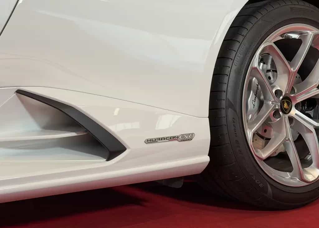 Lamborghini Huracán EVO RWD Lift 2281KM Bianco Monocerus 01/2022-photo-7