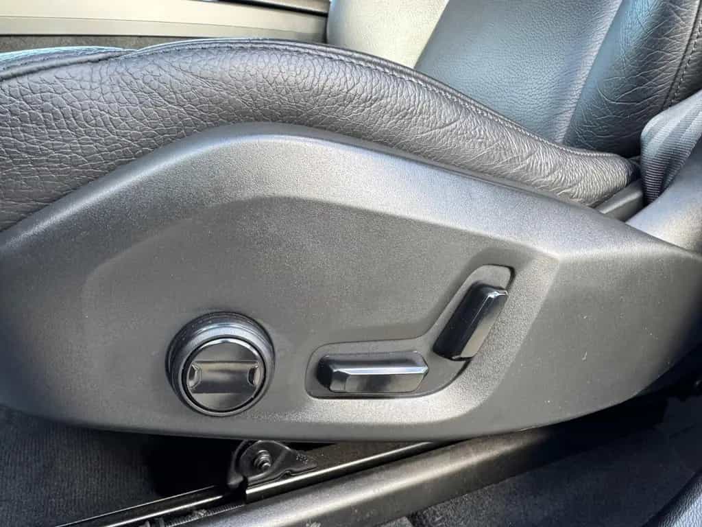 Volvo XC60 Momentum Pro 2WD+Finanzierung+Garantie+ 06/2020-photo-22