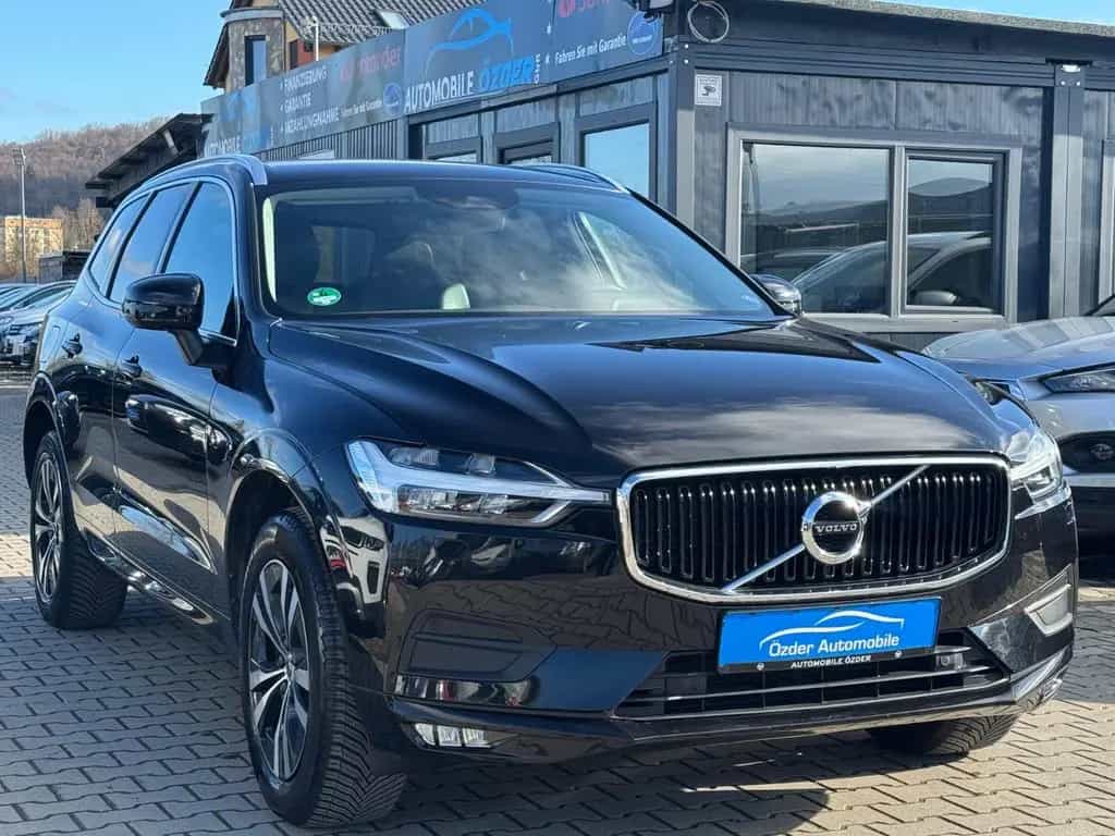 Volvo XC60 Momentum Pro 2WD+Finanzierung+Garantie+ 06/2020-photo-3