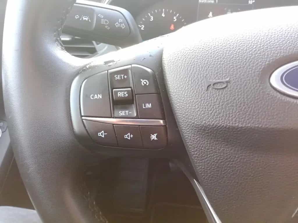 Ford Focus Turnier/NAVI(SMARTLINK)/LED/SH/PDC/FRONTHZ 08/2022-photo-15
