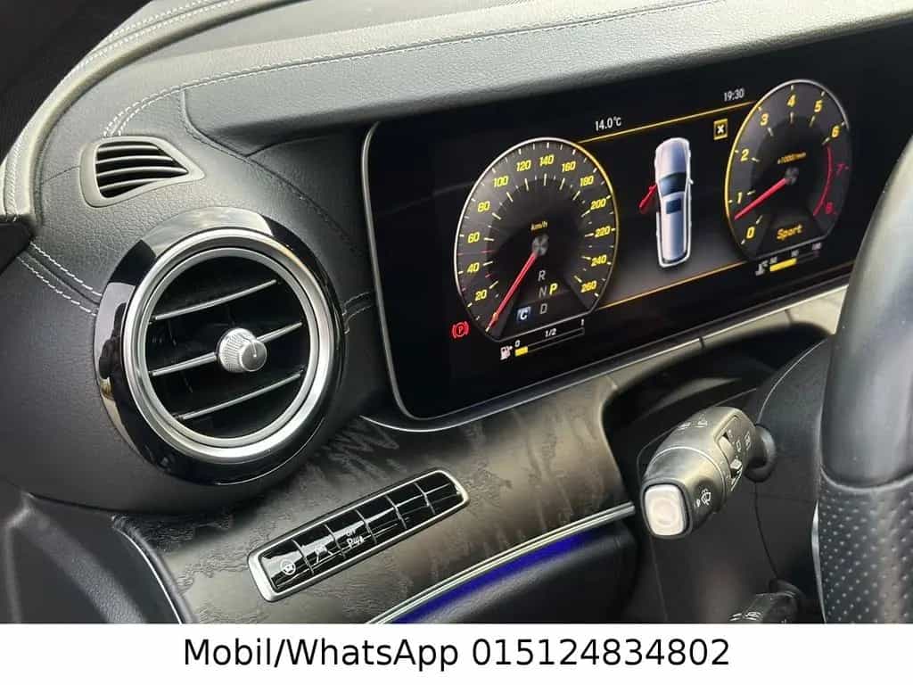 Mercedes-Benz E-Class E-400 4MATIC /Kombi-AVANTGARDE AMG-Line 05/2018-photo-18