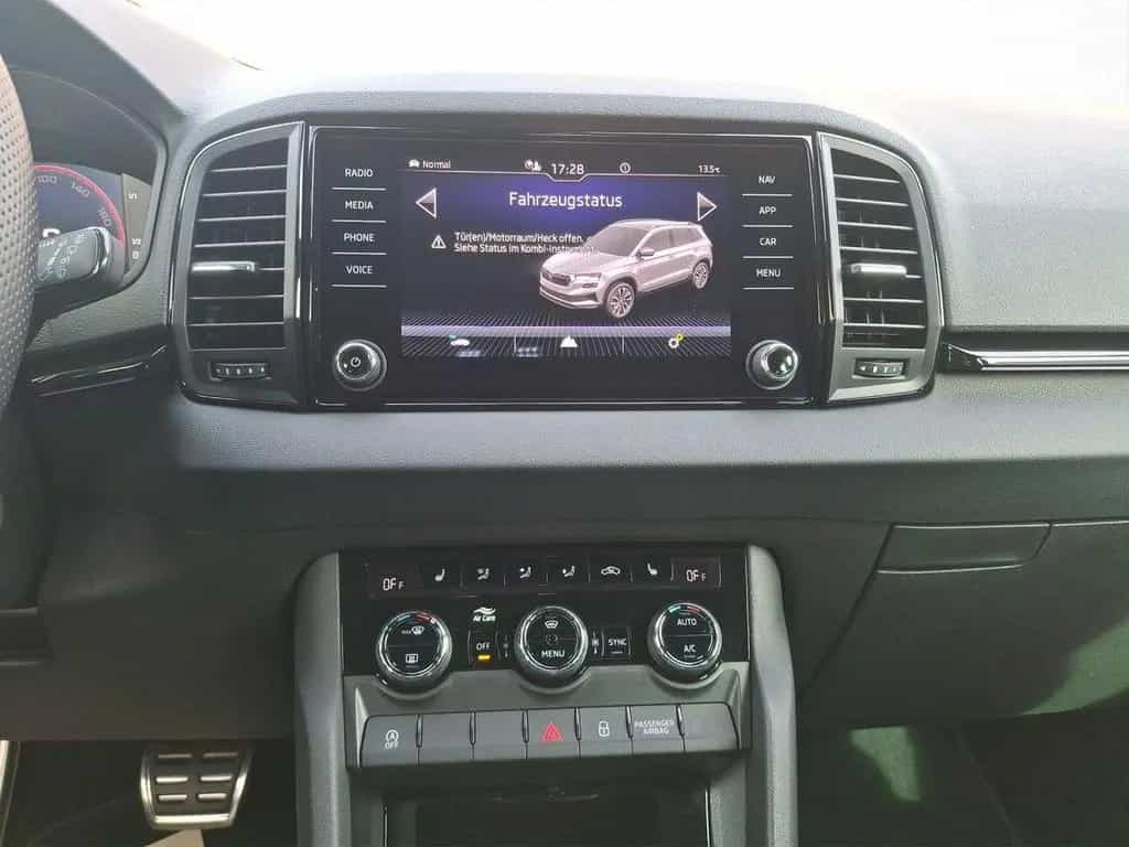 Skoda Karoq 2.0 TSI Sportline 4x4  190PS matrix-LED Na 10/2024-photo-16