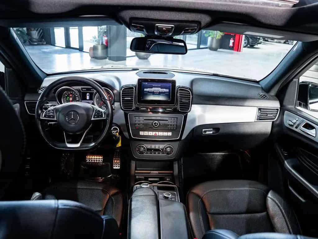 Mercedes-Benz GLE-Class 250 250d 4-Matic - AHK - AMG line - Night pa 03/2017-photo-9