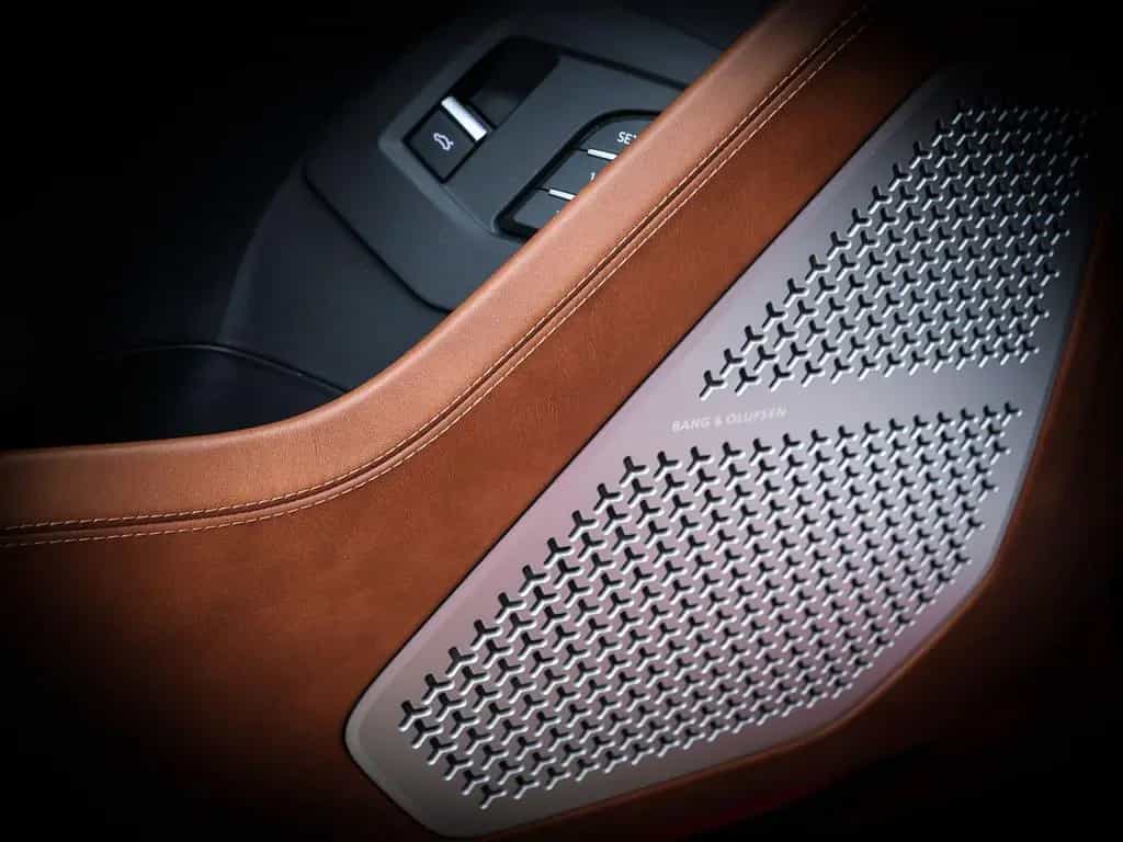 Lamborghini Urus S Rosso Mars, Big Interior Carbon Pack 07/2023-photo-24