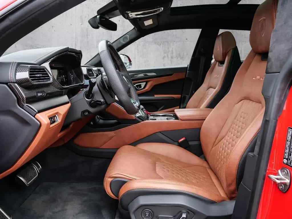 Lamborghini Urus S Rosso Mars, Big Interior Carbon Pack 07/2023-photo-7