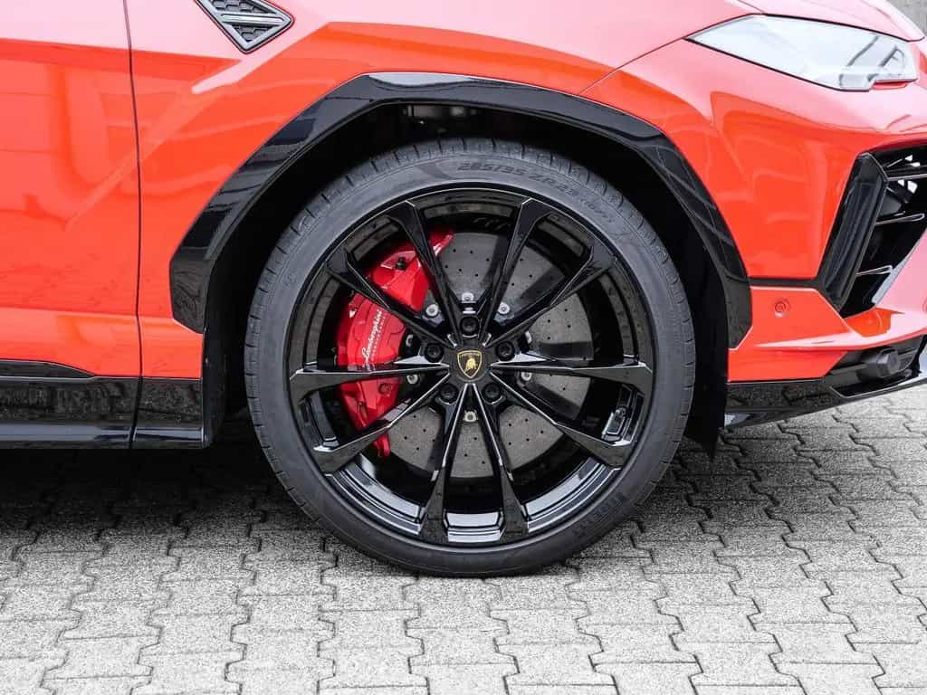 Lamborghini Urus S Rosso Mars, Big Interior Carbon Pack 07/2023-photo-8