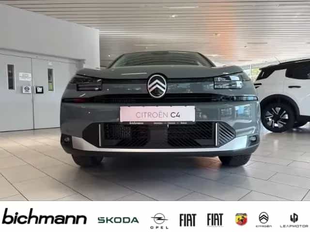 Citroën C4 Max 1.2 KlimaAT Navi RFK SHZ LenkradHZ Allwet 04/2026-photo-1