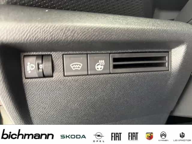 Citroën C4 Max 1.2 KlimaAT Navi RFK SHZ LenkradHZ Allwet 04/2026-photo-22
