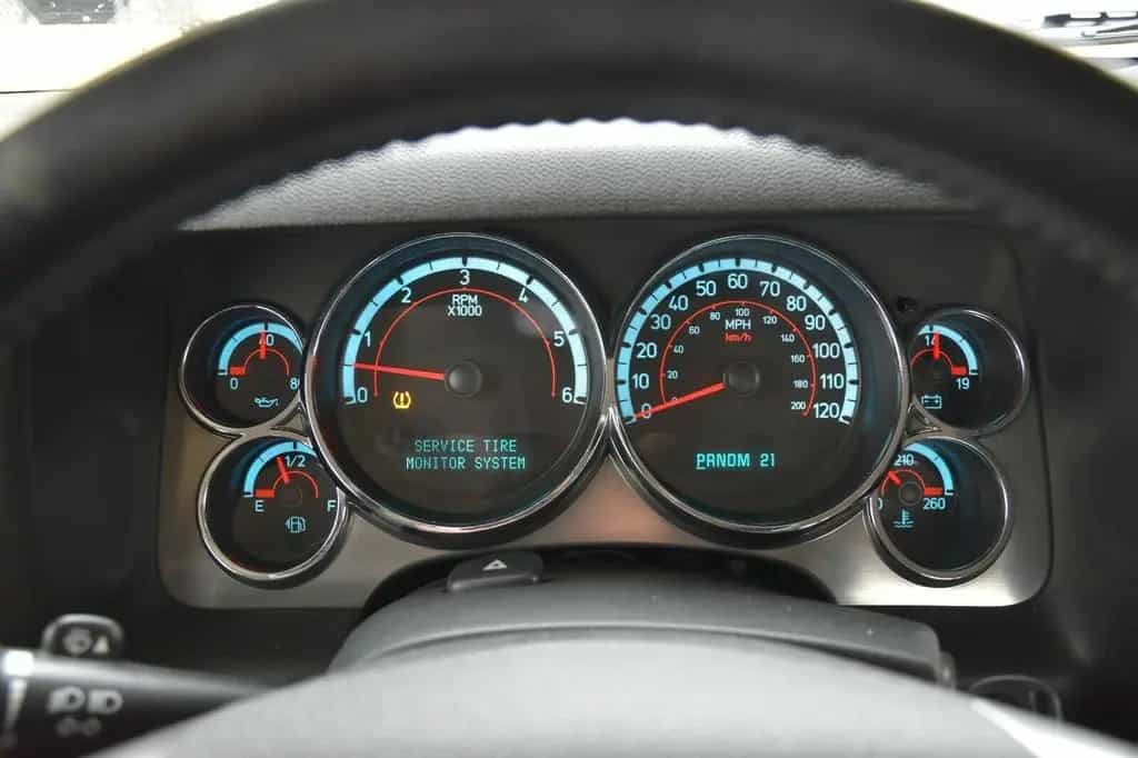 Hummer H2 6.2  SUT V8 Luxury PickUp  mit 398 PS UNIKAT 01/2008-photo-11