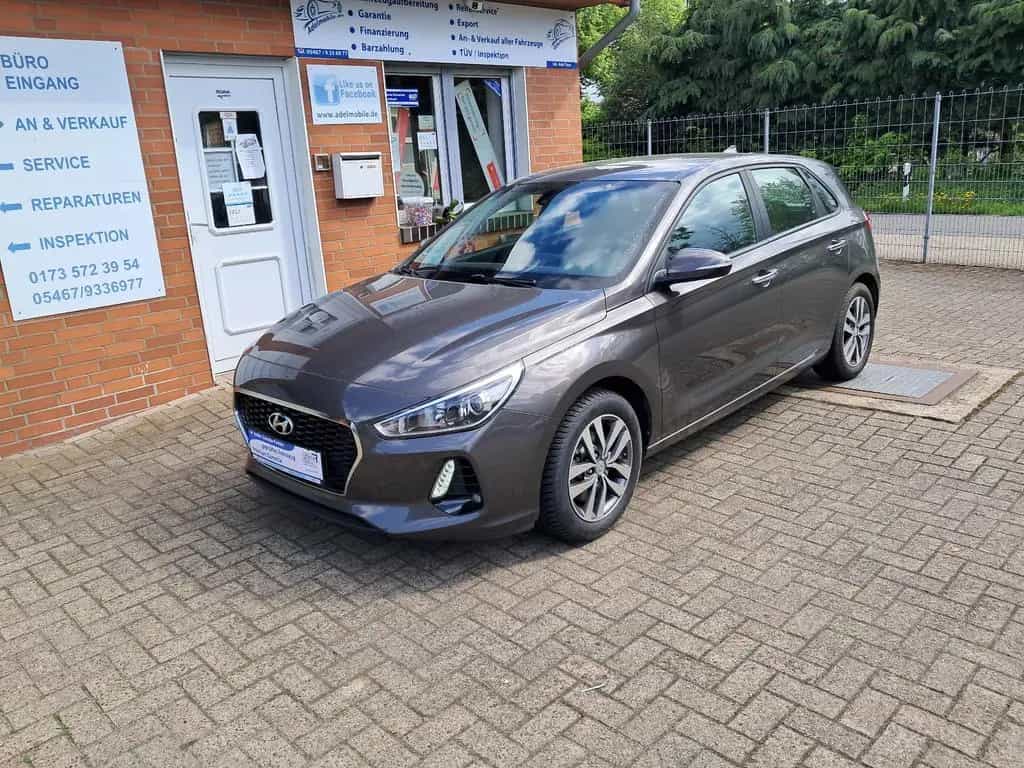 Hyundai i30 Trend 04/2018-photo-0