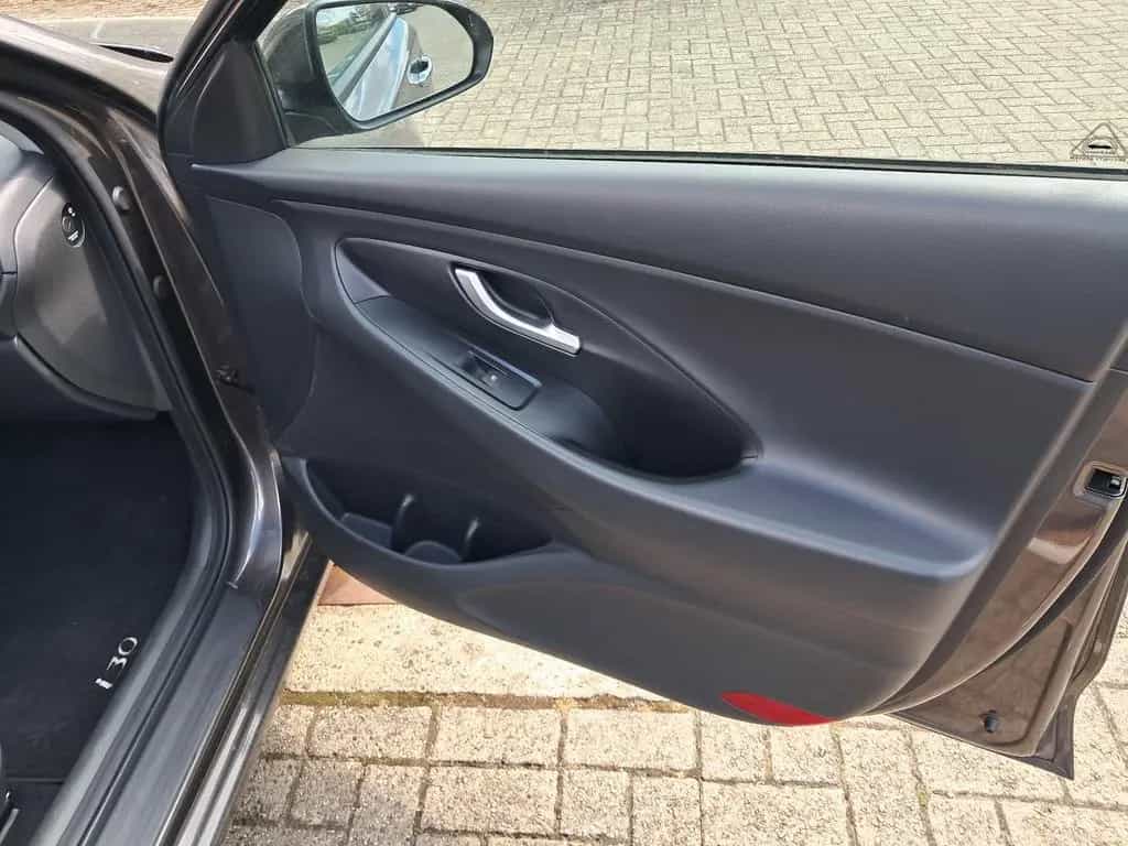 Hyundai i30 Trend 04/2018-photo-10
