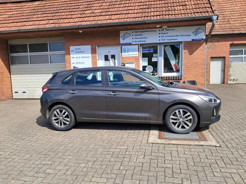 Hyundai i30 Trend 04/2018-photo-6