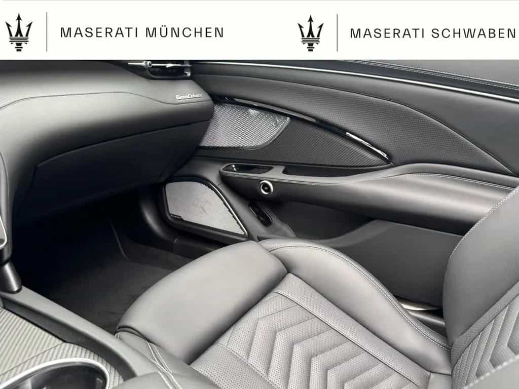 Maserati GranCabrio Modena/ MY2026/ Lagerwagen null-photo-9