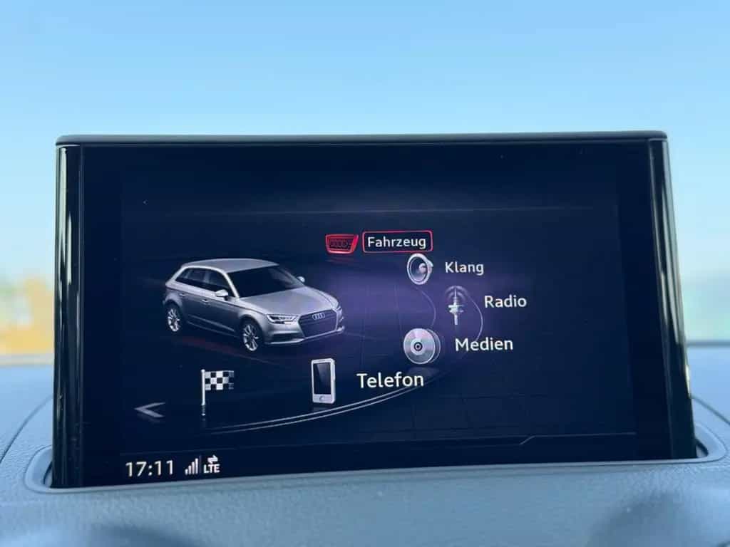 Audi A3 1.5 TSI Sportback Sport ++Finanzierung++ 10/2017-photo-14