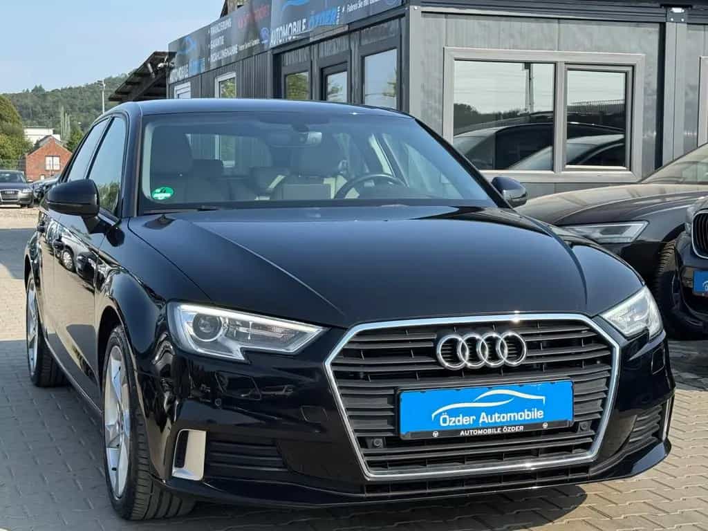 Audi A3 1.5 TSI Sportback Sport ++Finanzierung++ 10/2017-photo-3
