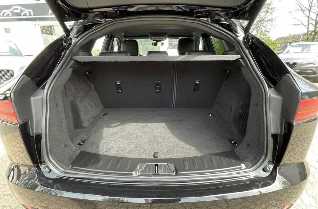 Jaguar E-Pace P200 AWD "BLACK PACK"+360°KAMERA+ACC+2.HD 10/2019-photo-23