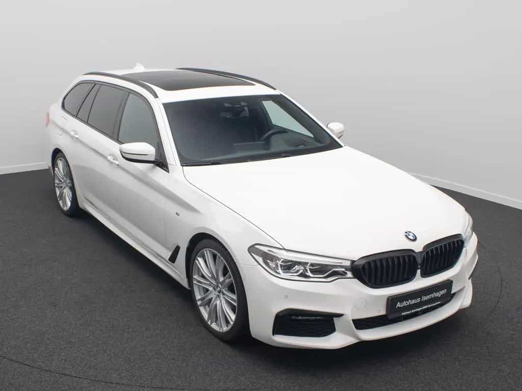 BMW 5 Series 530d M Sport 360°Komfort Panorama HUD DAB 20Zoll 12/2019-photo-2