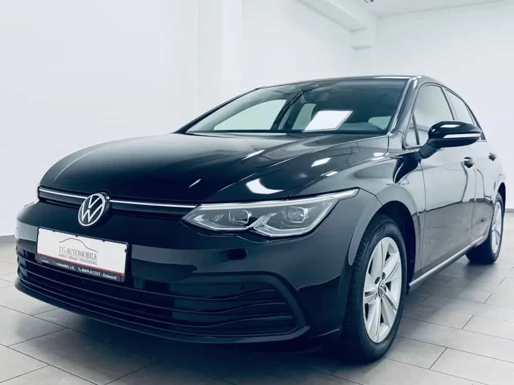 Volkswagen Golf VIII Lim. Life 1.5 TSI * Garantie bis 01/28 02/2023-photo-0