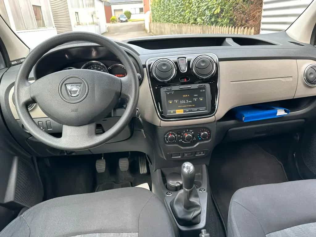 Dacia Dokker Laureate 1.2 NAVI/SHZ/KLIMA/PDC 01/2015-photo-10