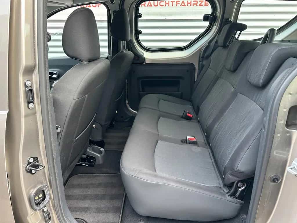 Dacia Dokker Laureate 1.2 NAVI/SHZ/KLIMA/PDC 01/2015-photo-15