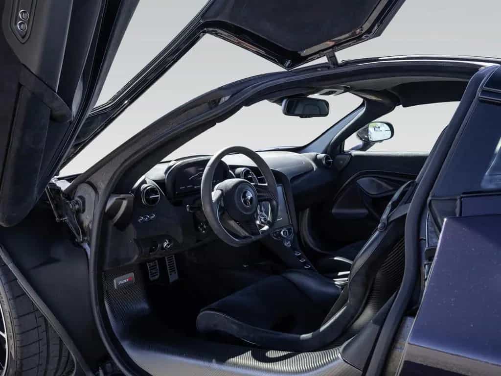 McLaren 720S Coupé | Racing Seats | Harness Bar | B&W 07/2022-photo-13