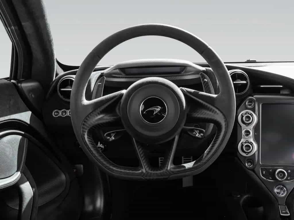 McLaren 720S Coupé | Racing Seats | Harness Bar | B&W 07/2022-photo-22