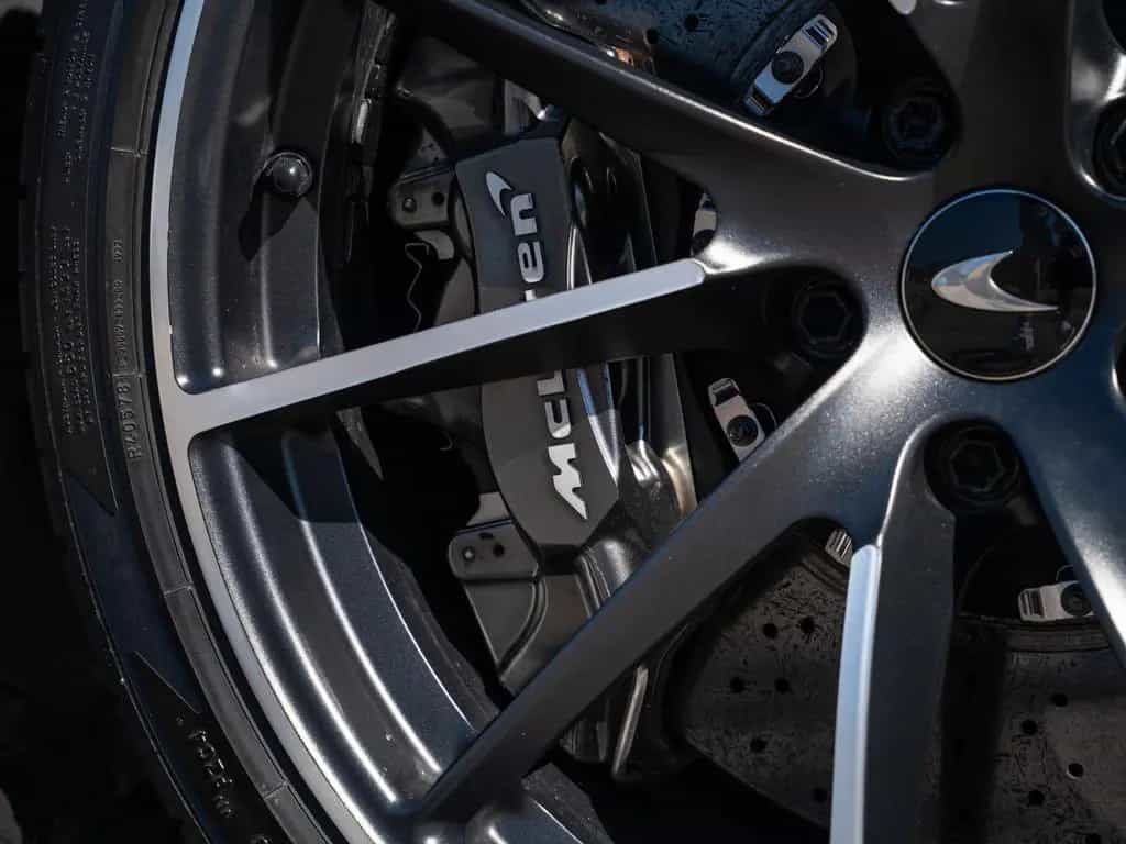 McLaren 720S Coupé | Racing Seats | Harness Bar | B&W 07/2022-photo-9