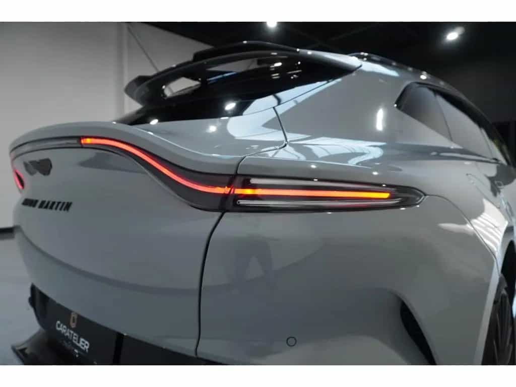 Aston Martin DBX 4.0 V8 DBX707 08/2023-photo-10