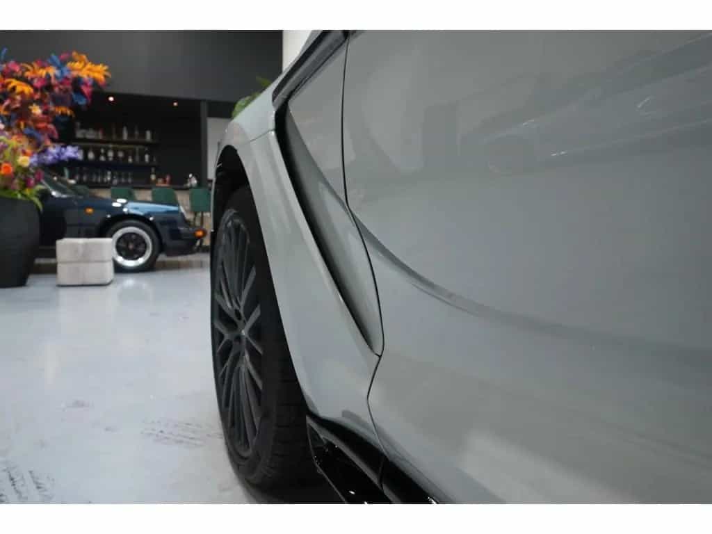 Aston Martin DBX 4.0 V8 DBX707 08/2023-photo-12
