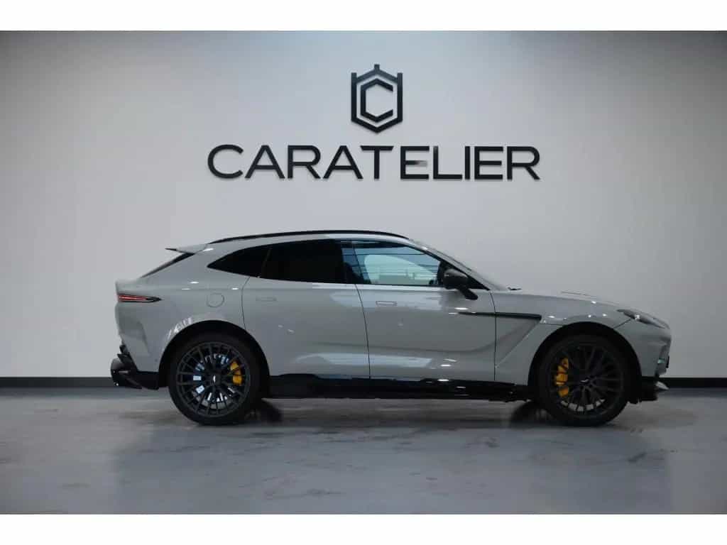 Aston Martin DBX 4.0 V8 DBX707 08/2023-photo-4