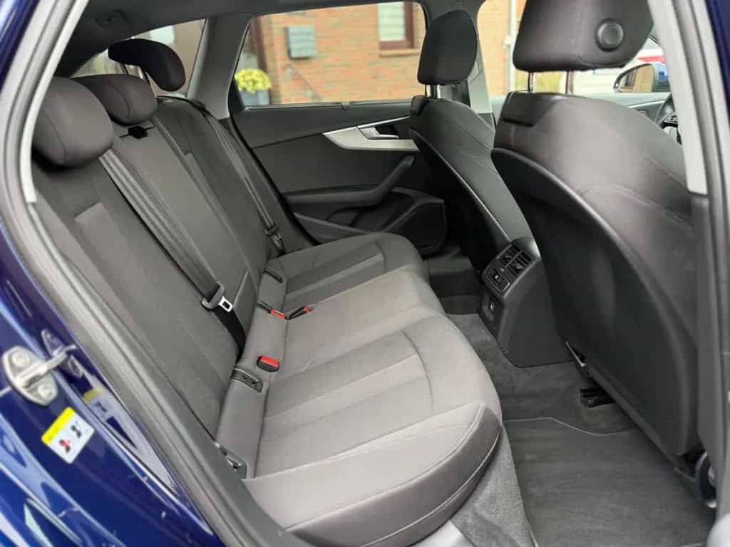 Audi A4 Avant 40 TDI S tronic I AHK I PANO I LED 11/2020-photo-21