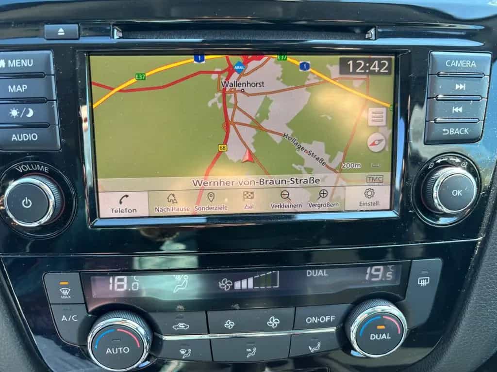Nissan Qashqai 1,3 DCT*1.Hd*Panorama*NAVI*Kamera*LED 10/2020-photo-18