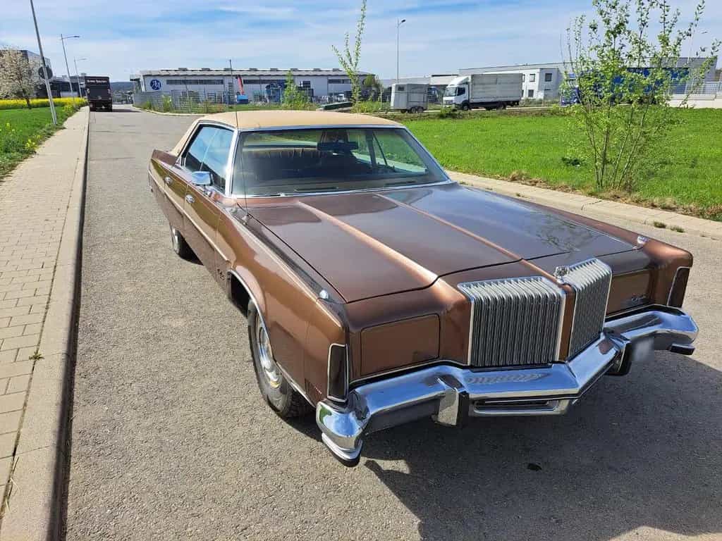 Chrysler New Yorker 07/1976-photo-0