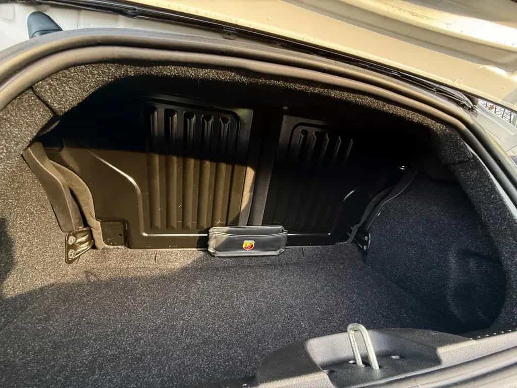 Abarth 595 Turismo 595C LEDER LED NAVI PDC LM CABRIO ZV 06/2024-photo-23