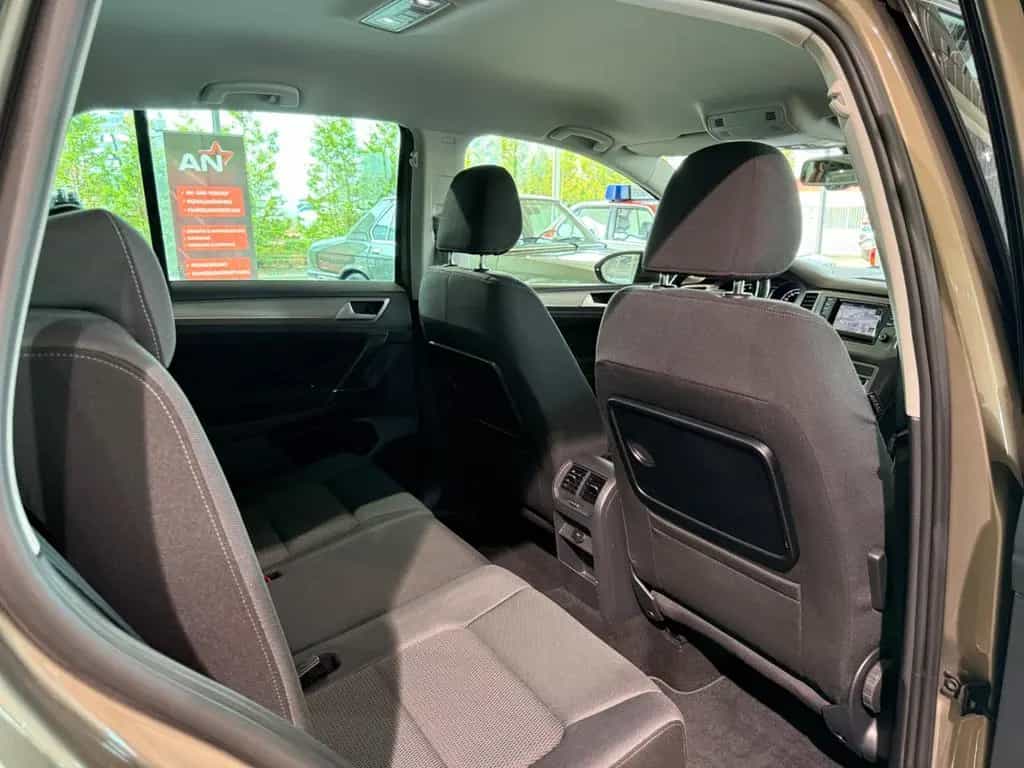 Volkswagen Golf Sportsvan VII Comfortline DSG SHZ ACC 06/2014-photo-18