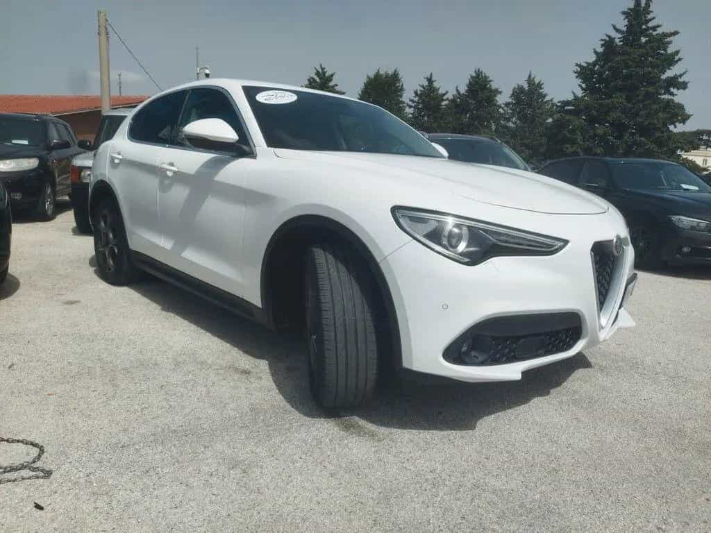 Alfa Romeo Stelvio 2.2 Turbodiesel 210 CV AT8 Q4 02/2018-photo-1