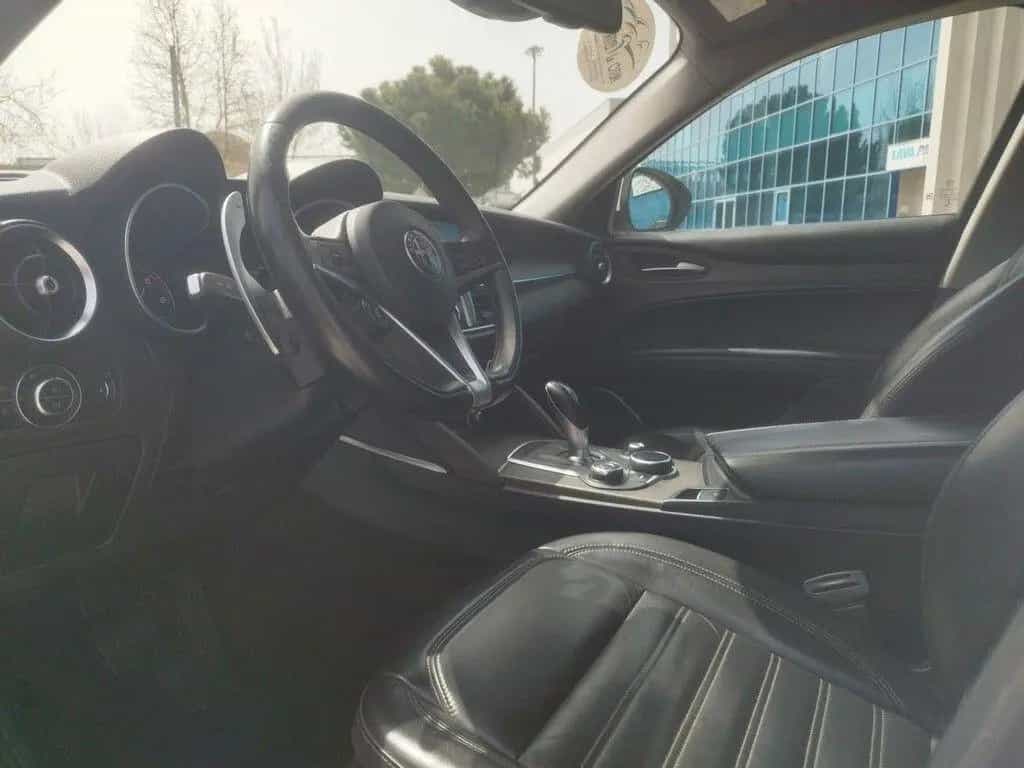 Alfa Romeo Stelvio 2.2 Turbodiesel 210 CV AT8 Q4 02/2018-photo-4