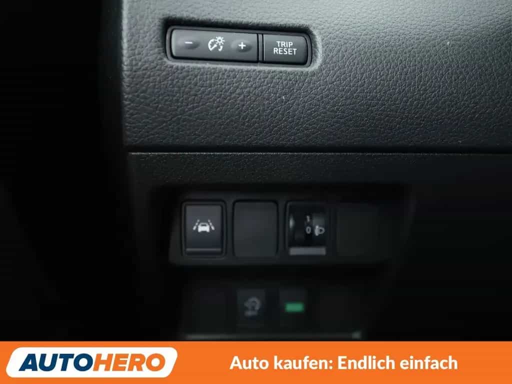 Nissan Qashqai 1.2 Acenta*NAVI*TEMPO*CAM*PDC*SHZ*KLIMA* 05/2018-photo-25