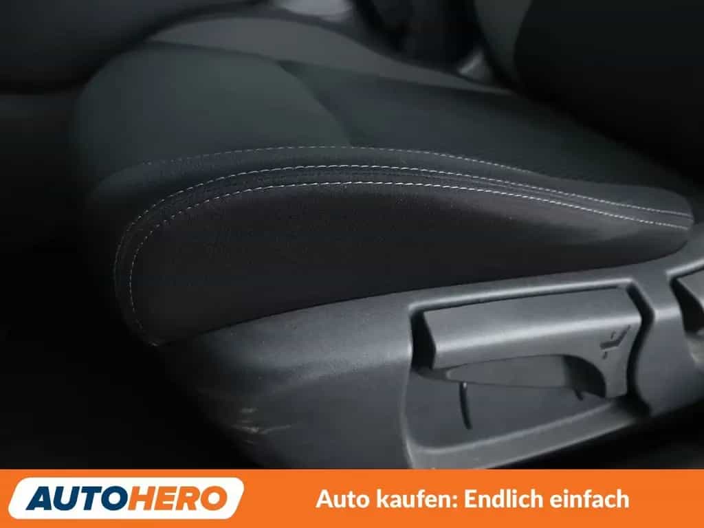 Nissan Qashqai 1.2 Acenta*NAVI*TEMPO*CAM*PDC*SHZ*KLIMA* 05/2018-photo-26