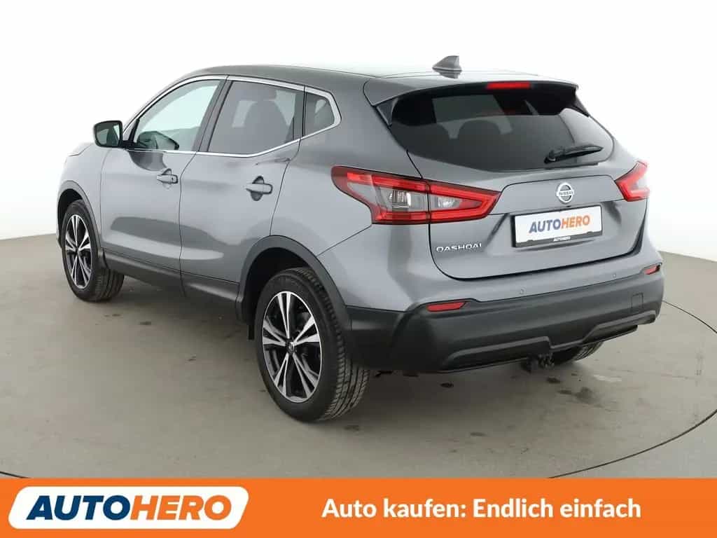 Nissan Qashqai 1.2 Acenta*NAVI*TEMPO*CAM*PDC*SHZ*KLIMA* 05/2018-photo-3