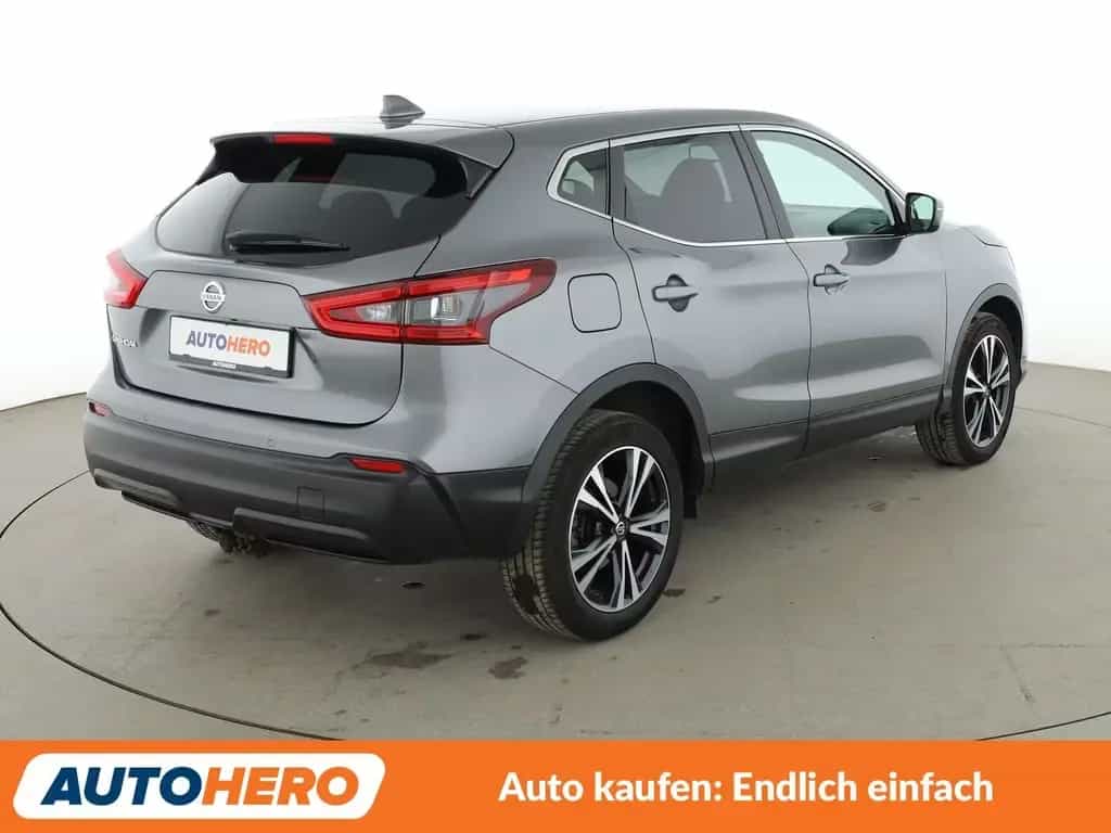 Nissan Qashqai 1.2 Acenta*NAVI*TEMPO*CAM*PDC*SHZ*KLIMA* 05/2018-photo-5