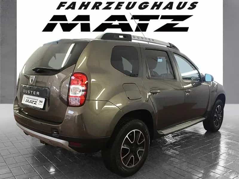 Dacia Duster SCE 115 Laureate AHK *Navigation* 02/2018-photo-1
