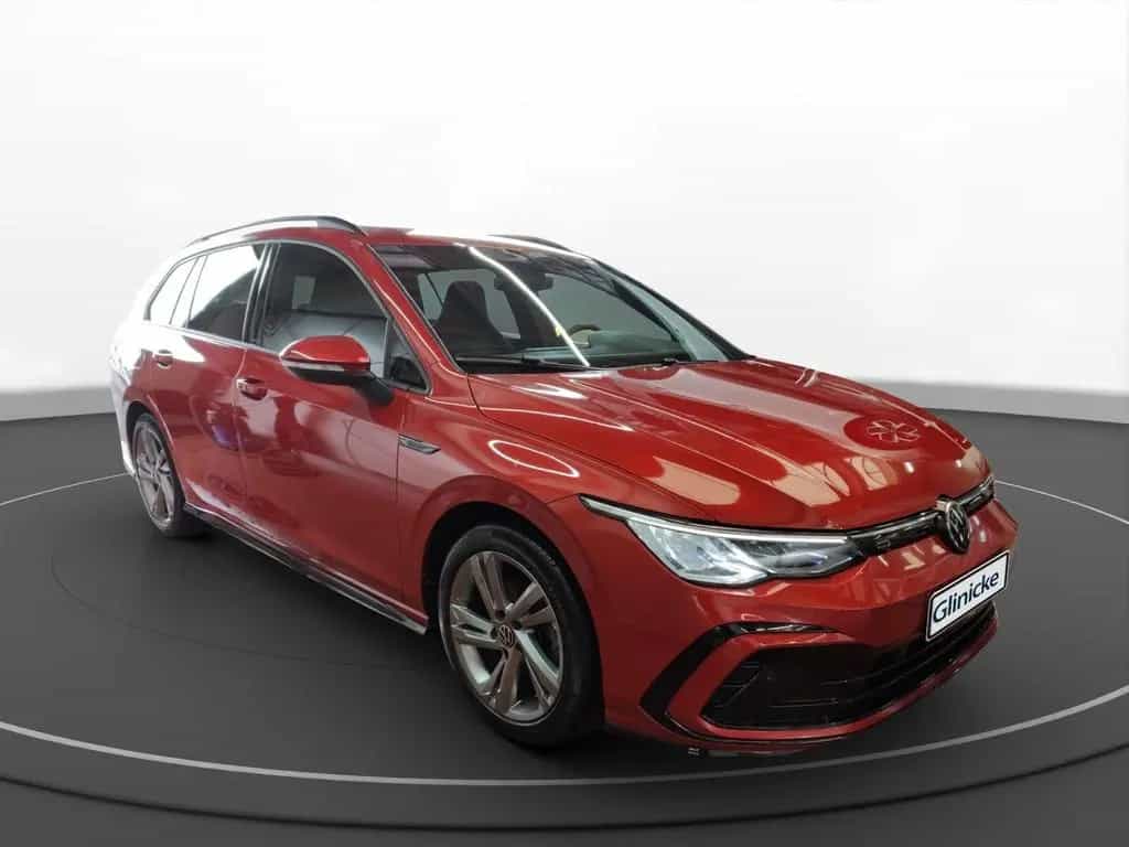 Volkswagen Golf VIII Variant 1.5 eTSI R-Line DSG LED Sthzg. 09/2021-photo-14