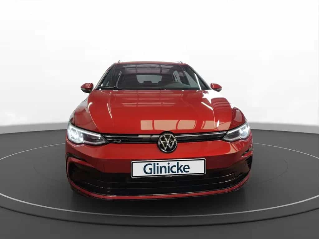 Volkswagen Golf VIII Variant 1.5 eTSI R-Line DSG LED Sthzg. 09/2021-photo-15